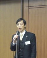 日本大学理事・副総長・経済学部長 小椰治宣様